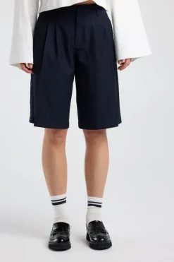 Bermuda Nalia regular loose fit bermuda met medium waist