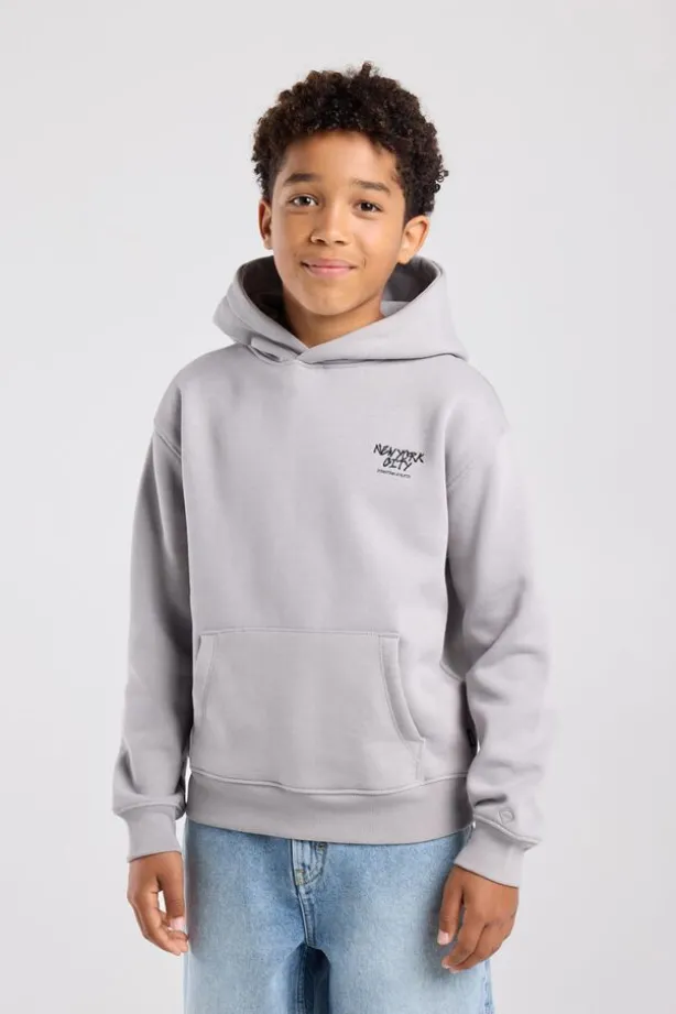 Hoodie Sebas jr regular fit hoodie met borduring en rugprint
