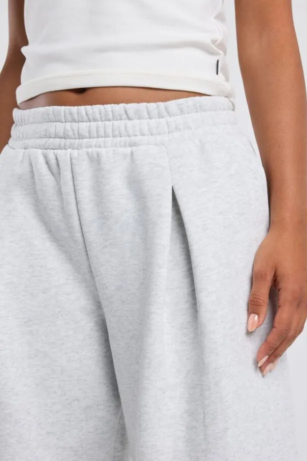 Joggingbroek Carrie wide leg joggingbroek met plooien en tailleband