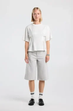 Short Nicolette short met loose fit en voorzakken