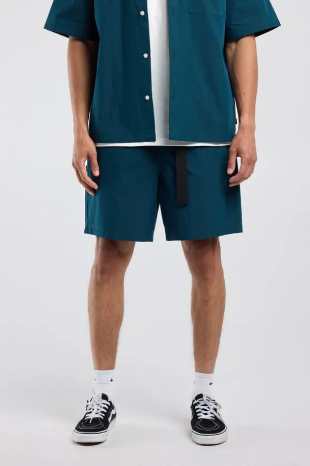 Short Noan loose fit short met carpenter pocket
