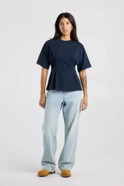 T-shirt Edia fitted T-shirt met wijde mouwen