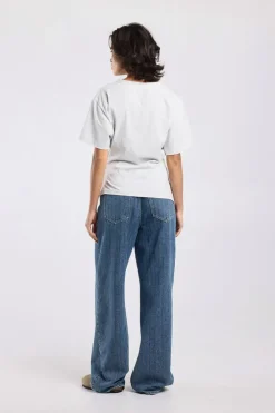T-shirt Effie t-shirt met boothals en schuine zoom