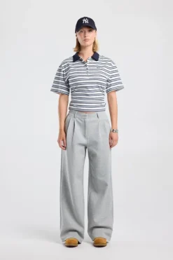 T-shirt Enisa slim fit T-shirt met polokraag en streepdessin