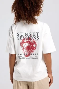 T-shirt Enna oversized t-shirt met print op de achterkant
