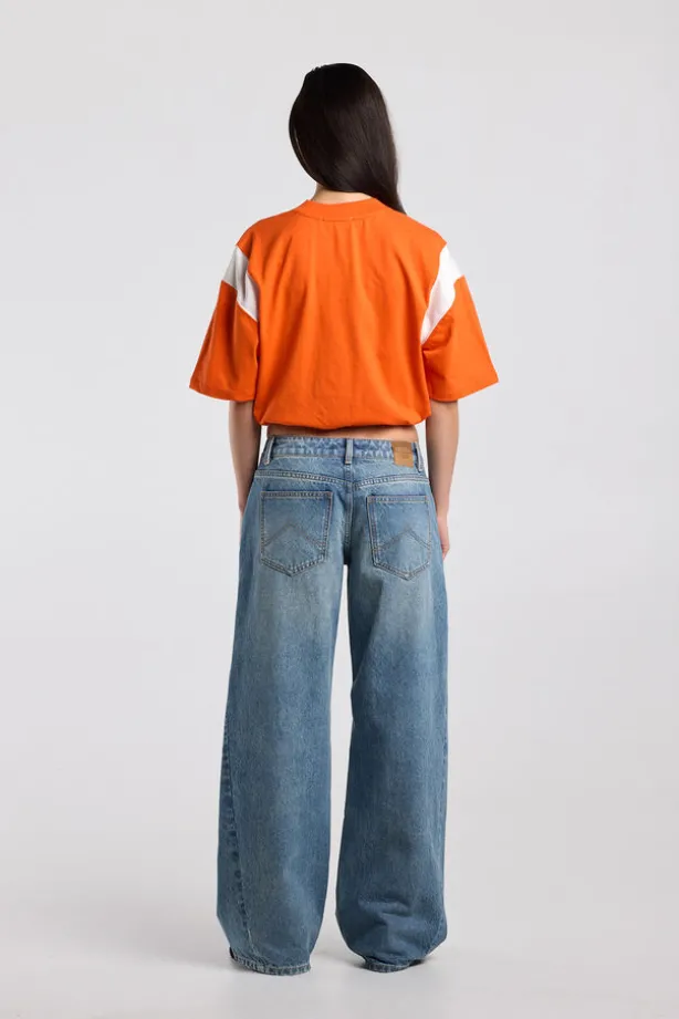 T-shirt Enny sporty t-shirt met v-hals en elastische zoom