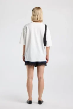 T-shirt Essa oversized T-shirt met borstborduring