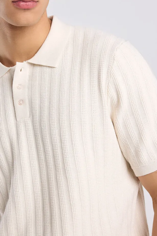 T-shirt Kaj knit polo t-shirt met knoopsluiting en geborduurde strepen