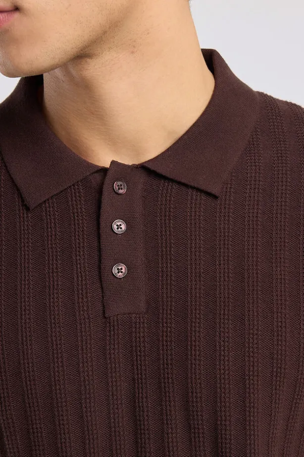 T-shirt Kaj knit polo t-shirt met knoopsluiting en geborduurde strepen