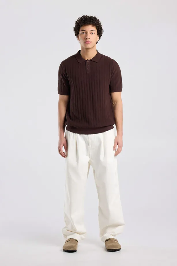 T-shirt Kaj knit polo t-shirt met knoopsluiting en geborduurde strepen